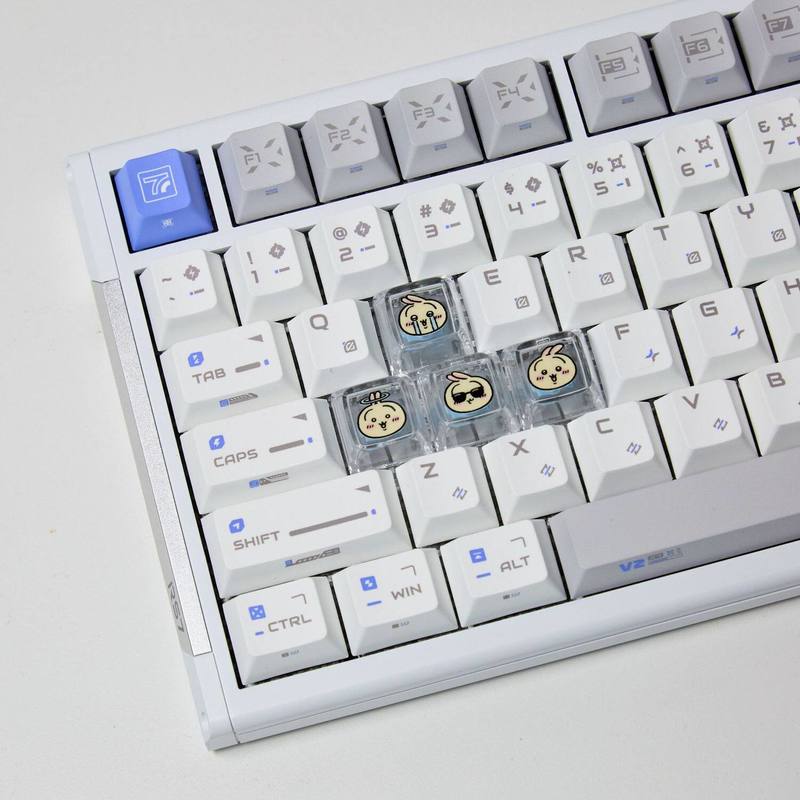 Chiikawa 4 Pcs Handmade Transp - Gaming Keyboard He ulasan dan harga