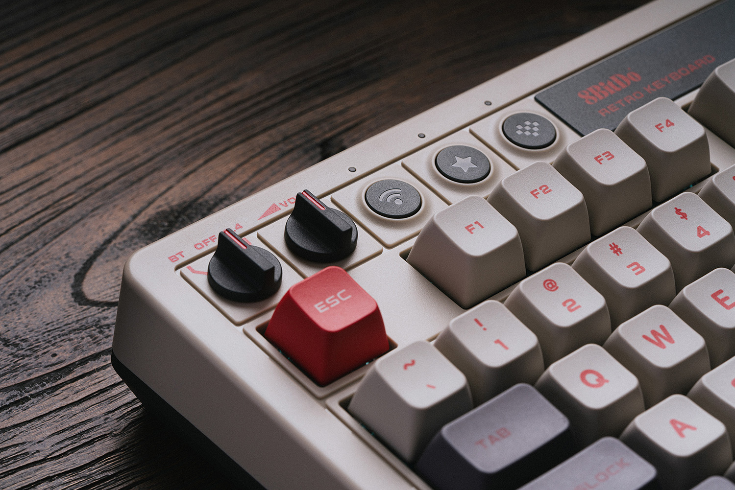 8Bitdo Retro Mechanical Keyboa - Gaming Keyboard Bluetooth ulasan dan harga